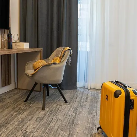 Olympic Boutique 4*